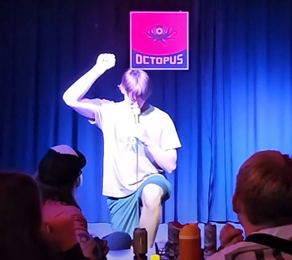 Evolving a Joke